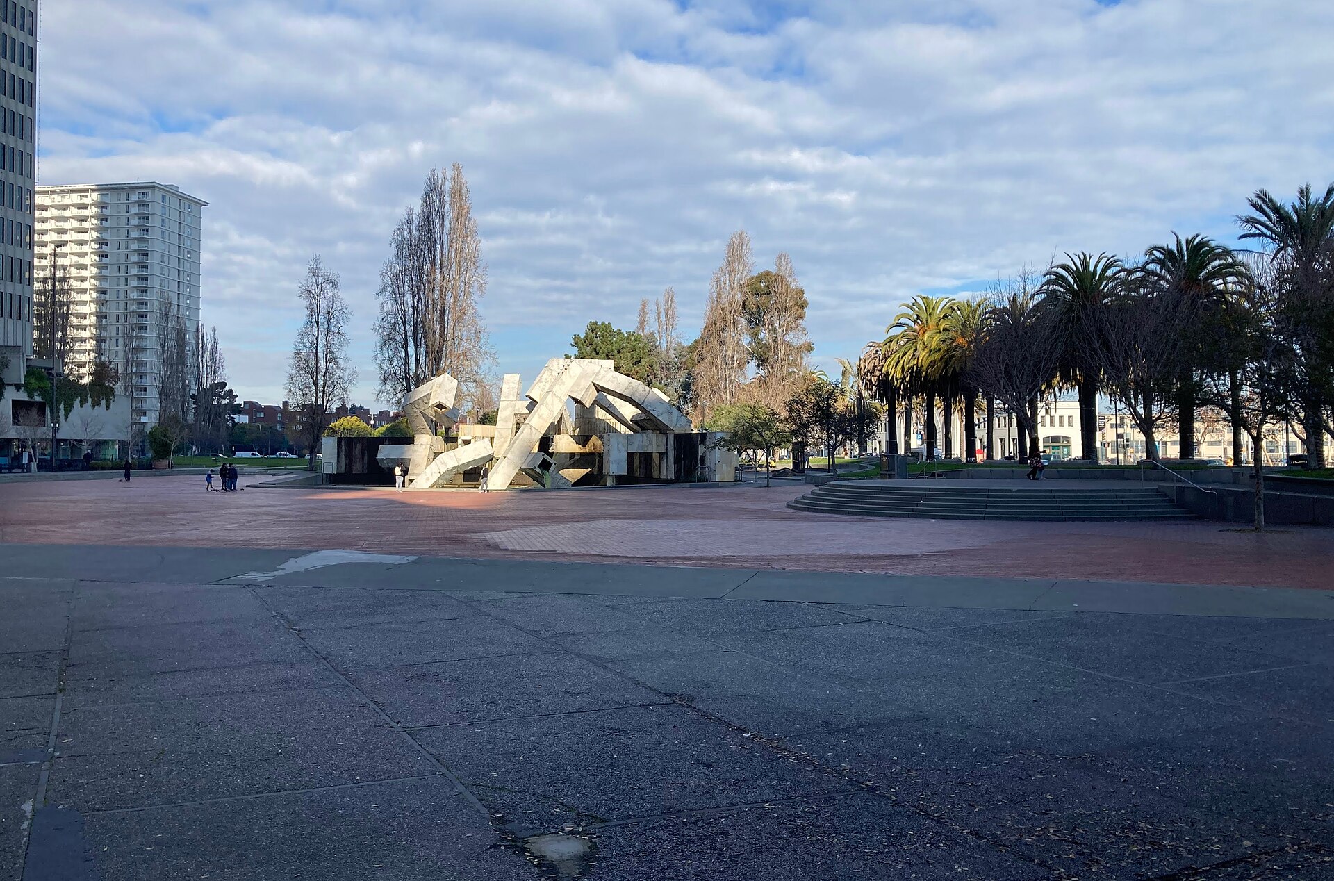 Embarcadero (EMB), San Francisco — spot de skate