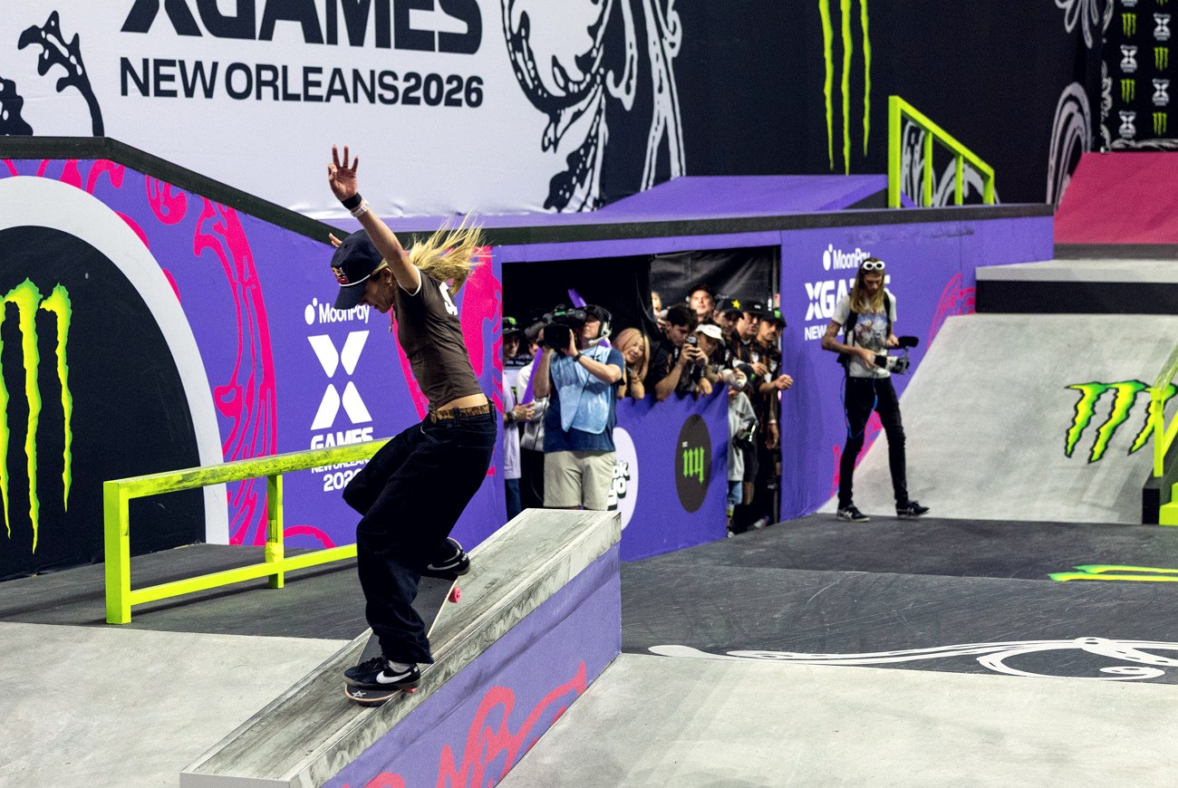 Chloe Covell en boardslide sur un ledge pendant la finale street femmes des X Games New Orleans 2026