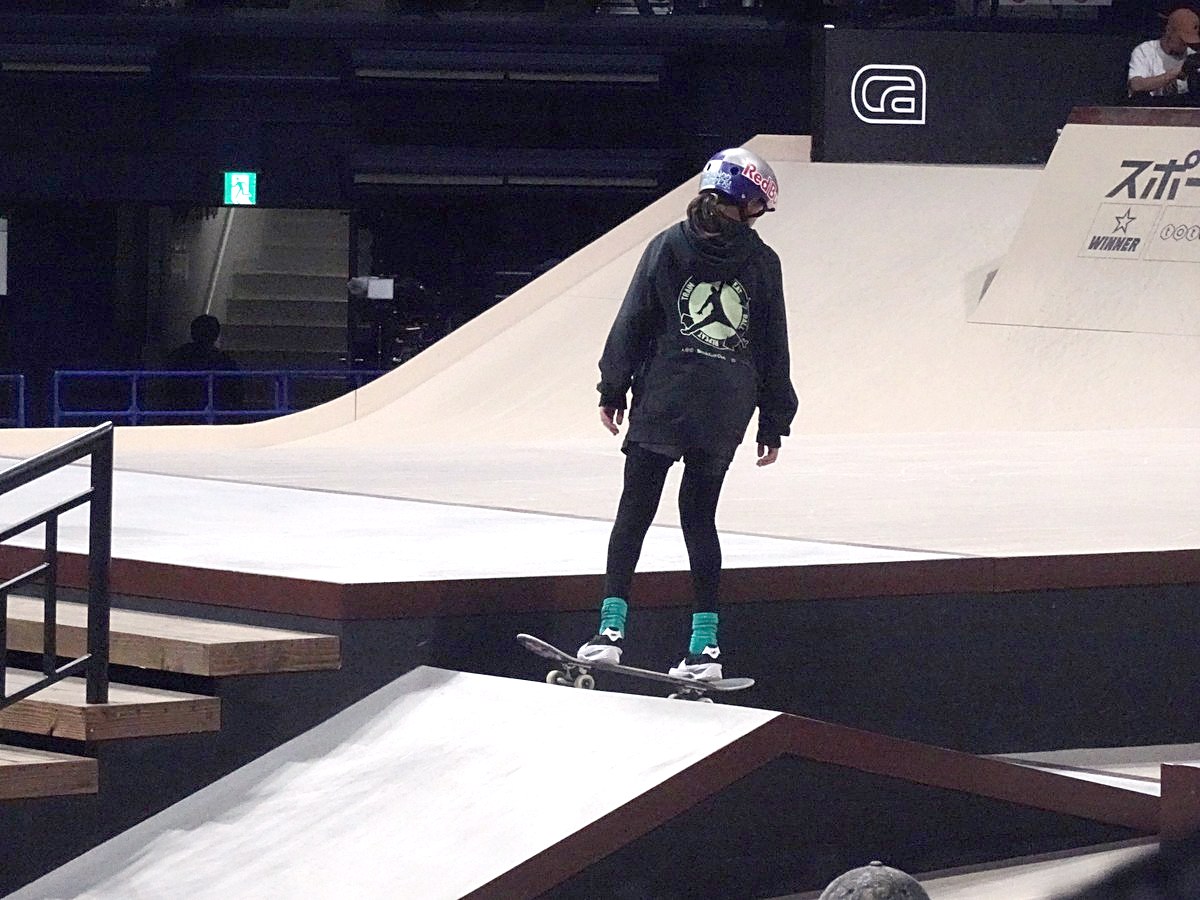 Ginwoo Onodera sur son skate avant une finale street, bronze des Asian Games 2026