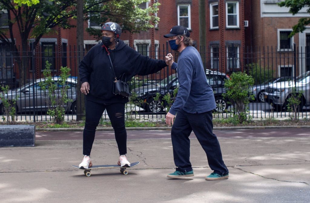 Comment faire du skate : 5 étapes de zéro à ton premier ollie — et celle que tout le monde saute