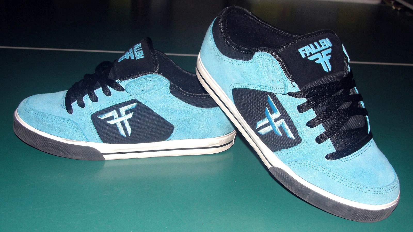 Chaussures de skate déjà entamées : un des trucs qui sortent du sac à chaque session
