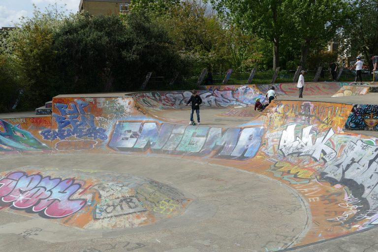 Meanwhile Gardens, London