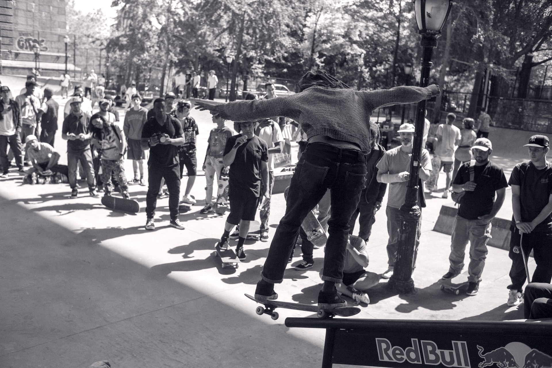 50-50 sur un curb : le premier grind, en 4 étapes