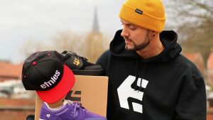 Etnies a 40 ans : qu&rsquo;est-ce qui tient encore de la marque d&rsquo;origine ?