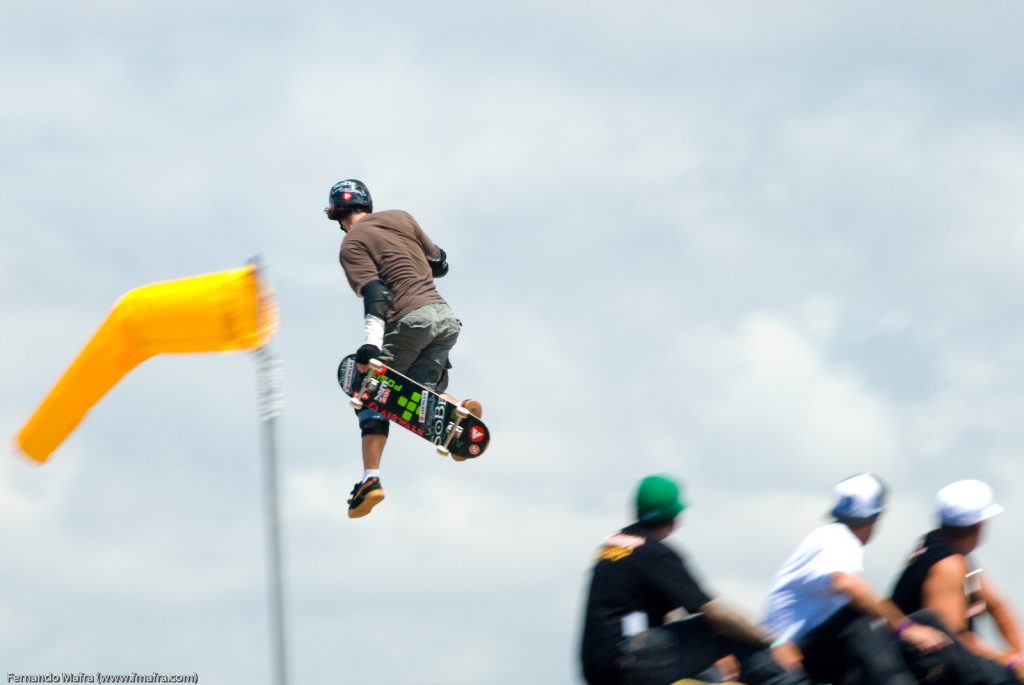Point X, 2003 : Danny Way saute 75 pieds sur sa Mega Ramp, un an après ses 65 — jusqu&rsquo;où peut aller un saut en skate ?