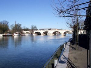 Thames : comment un devoir d’arts plastiques de Blondey McCoy est devenu une marque culte ?